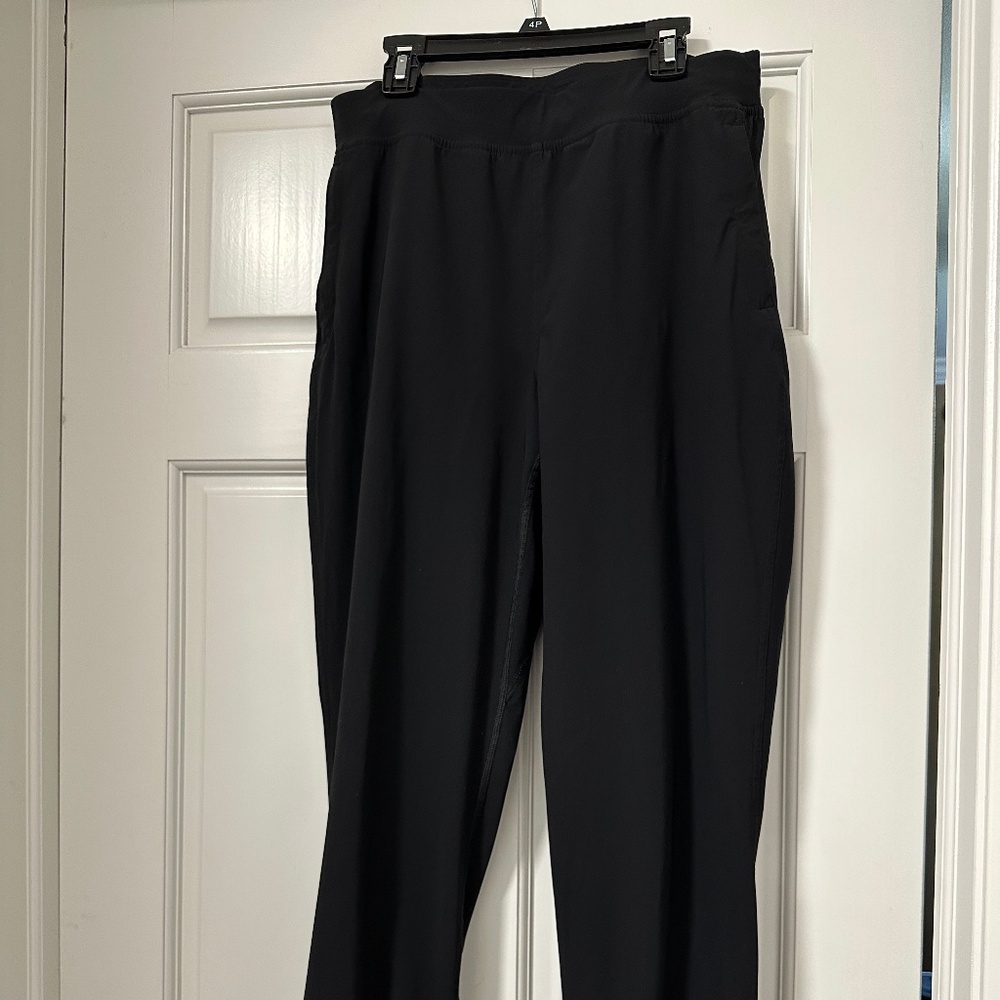 Lululemon Adapted State High Rise Joggers Black Size 8 Women’s Lounge Athleisure
